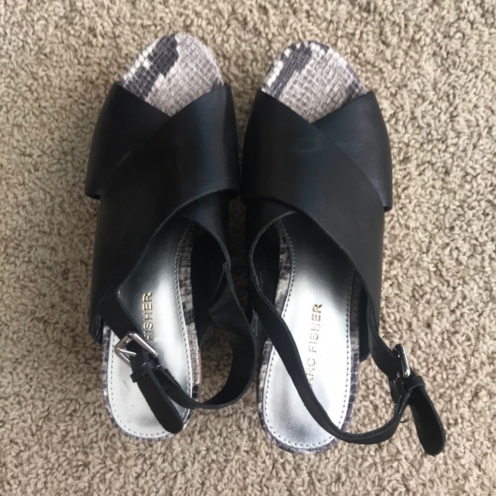 Never worn Size 5.5 Marc Fisher wedges!